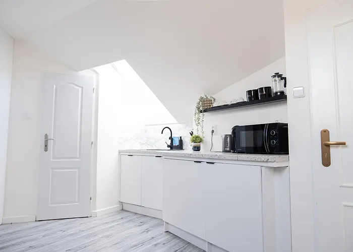 Appartement Rentero Artsy Roof In Centre